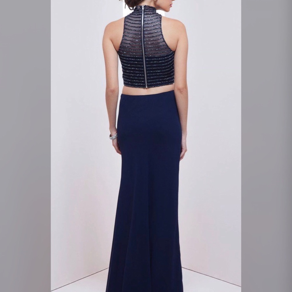 Prom Dress - Picture 4 of 4